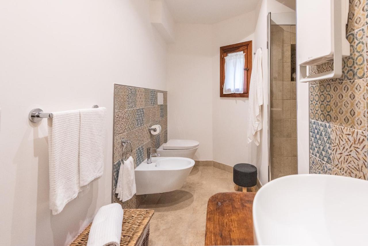 Rubichi 6 - Old Town Apartment Sit เลชเช ภายนอก รูปภาพ